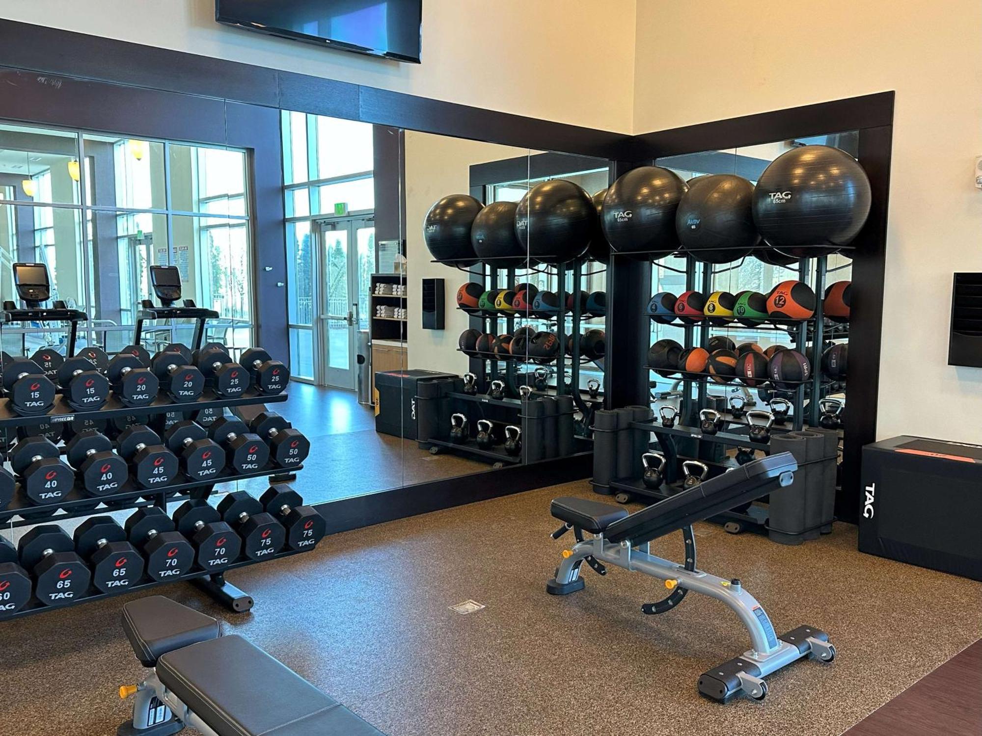 Doubletree By Hilton Bay City - Riverfront المظهر الخارجي الصورة